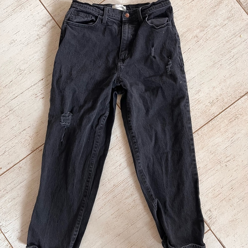 Universal thread women’s high rise vintage straight jeans size 10